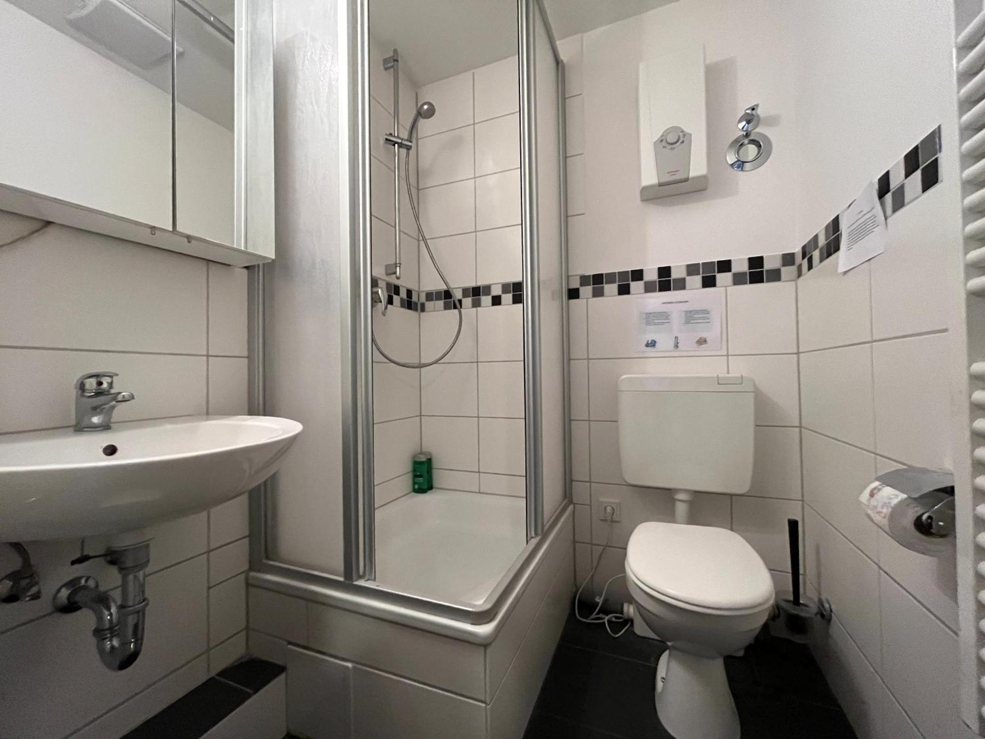 Simplex Apartments Am Ludwigsplatz カールスルーエ エクステリア 写真