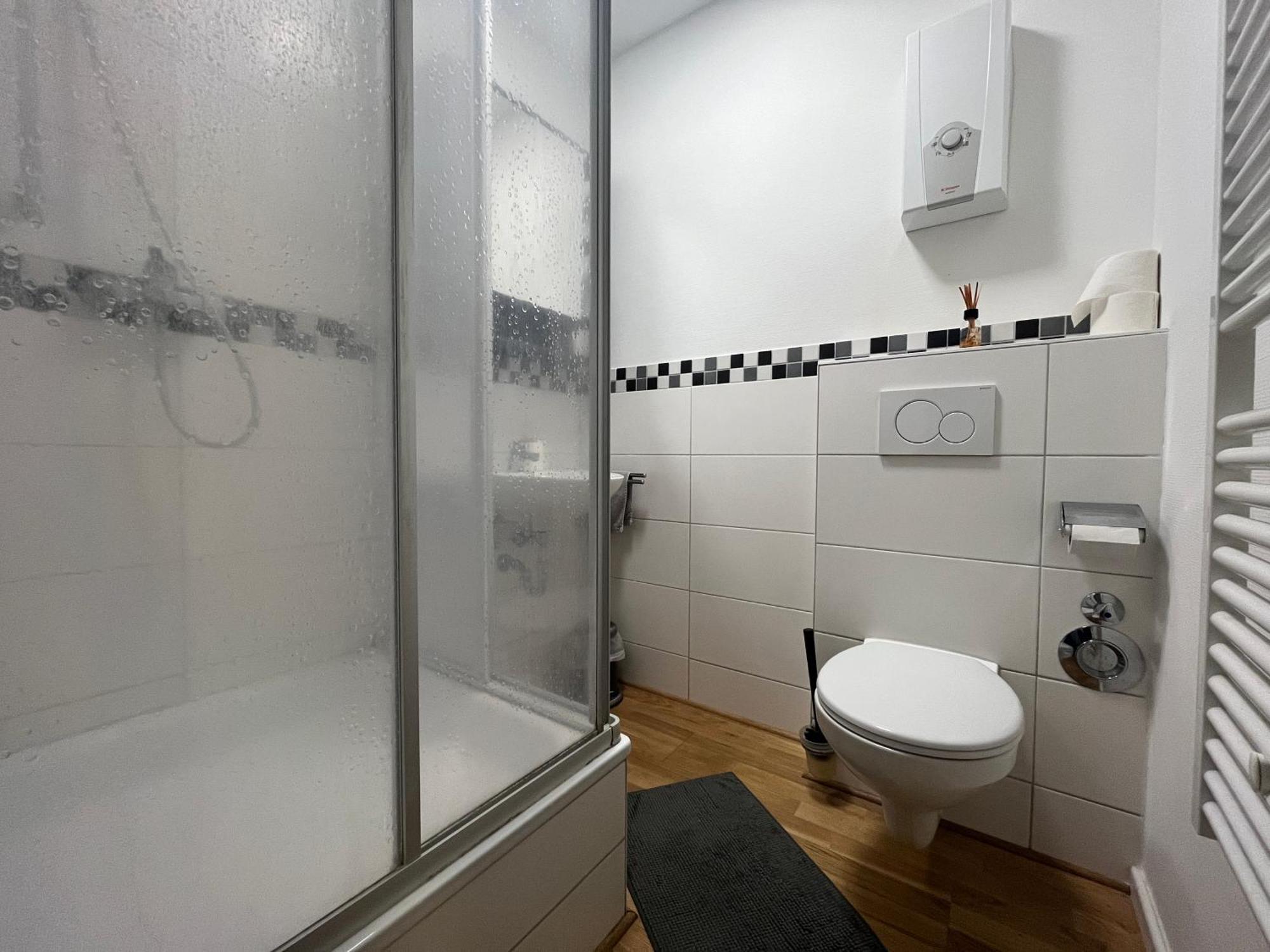 Simplex Apartments Am Ludwigsplatz カールスルーエ エクステリア 写真